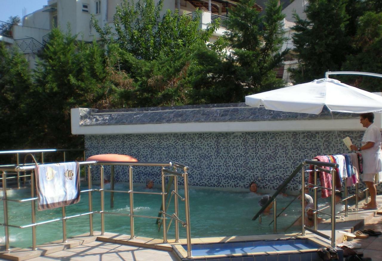ホテル Difo ルトラ・エディプソス エクステリア 写真